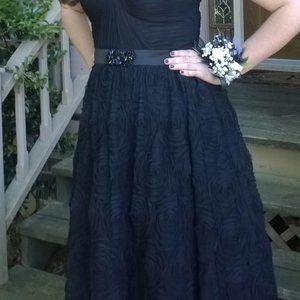 Adrianna Papell Black Strapless Gown